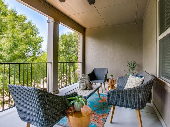 4421  Riverview Drive , Carrollton Texas 75010
