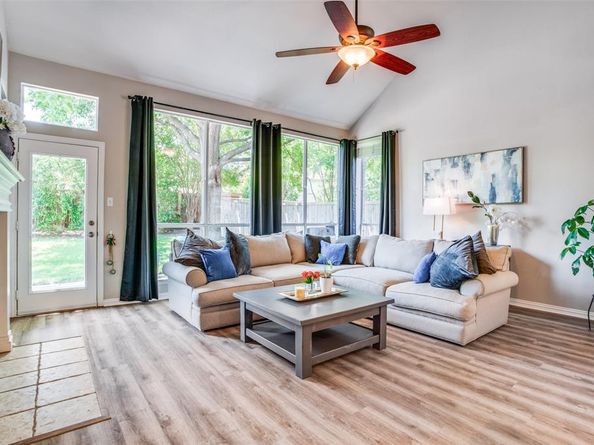 5501  Broken Bend Drive , McKinney Texas 75072