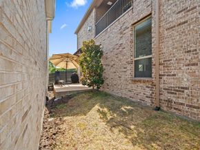 744  Patriot Lane , Irving Texas 75060