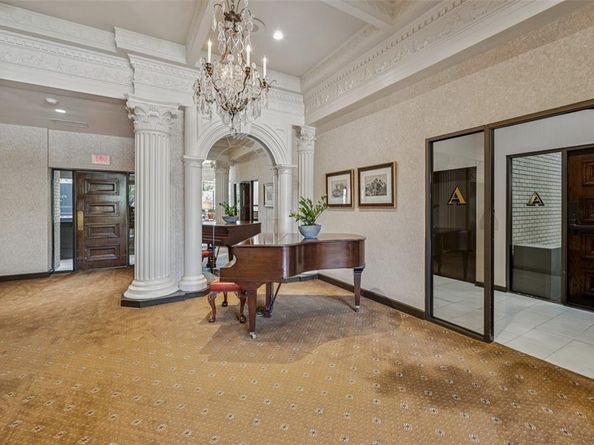 6335 W Northwest Highway  1417, Dallas Texas 75225