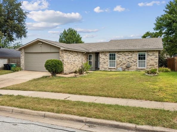 4101  Longstraw Drive , Fort Worth Texas 76137
