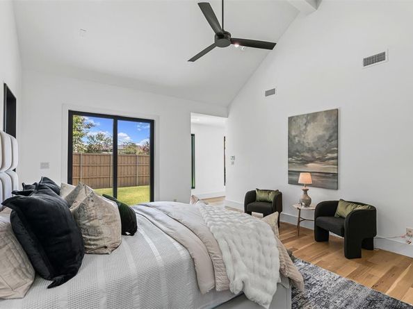 9956  Dresden Drive , Dallas Texas 75220