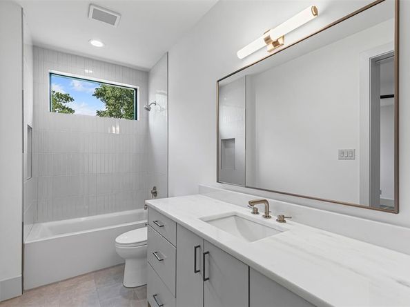 9956  Dresden Drive , Dallas Texas 75220