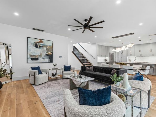 9956  Dresden Drive , Dallas Texas 75220