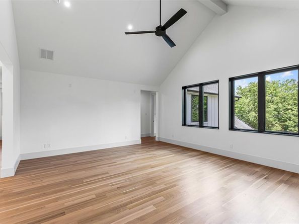 9956  Dresden Drive , Dallas Texas 75220