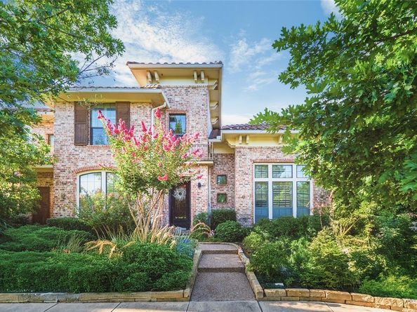 6527  Barcelona  , Irving Texas 75039