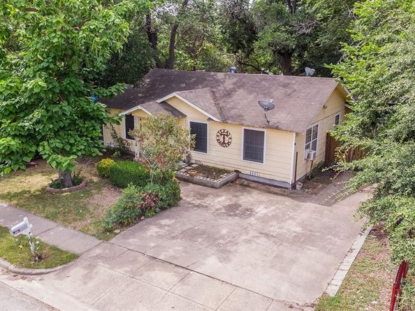 3528  Kellis Street , Fort Worth Texas 76119
