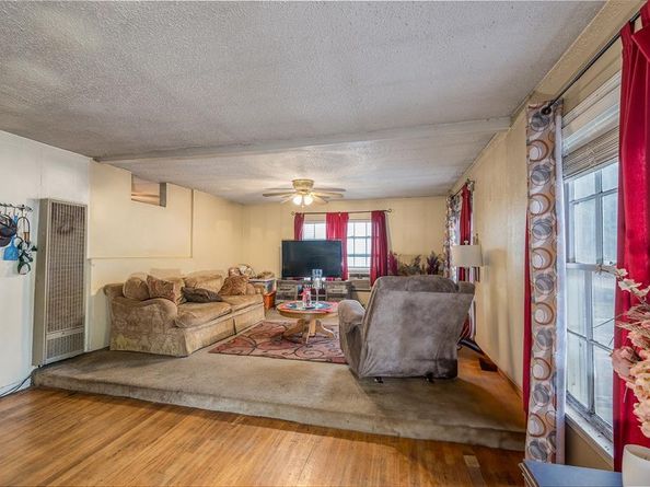 3528  Kellis Street , Fort Worth Texas 76119