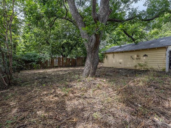 3528  Kellis Street , Fort Worth Texas 76119