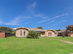 3013  Roundrock Trail , Plano Texas 75075