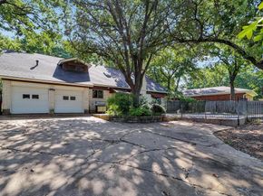 3604  Lynnwood Drive , Arlington Texas 76013