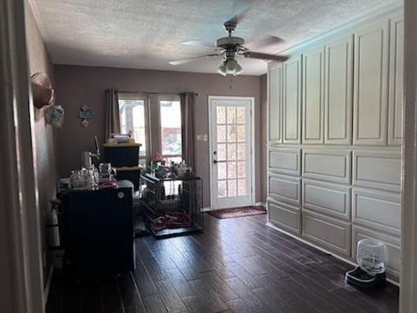 413  Blue Jay Court , Bedford Texas 76021