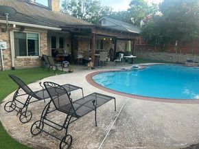 413  Blue Jay Court , Bedford Texas 76021