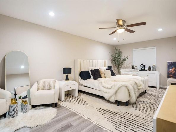 3155  Darvany Drive , Dallas Texas 75220