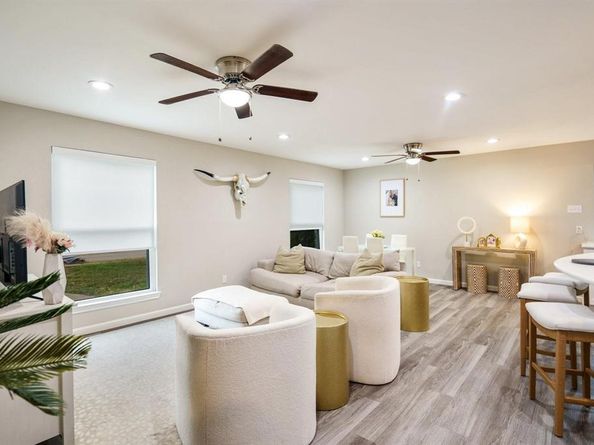 3155  Darvany Drive , Dallas Texas 75220