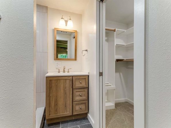 2810  Dogwood Park Drive , Richland Hills Texas 76118