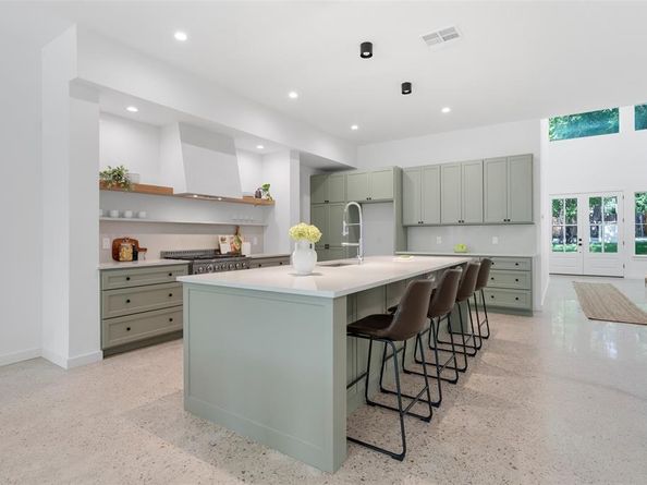 1611  Nancy  , River Oaks Texas 76114