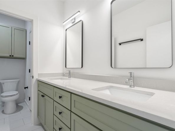 1611  Nancy  , River Oaks Texas 76114