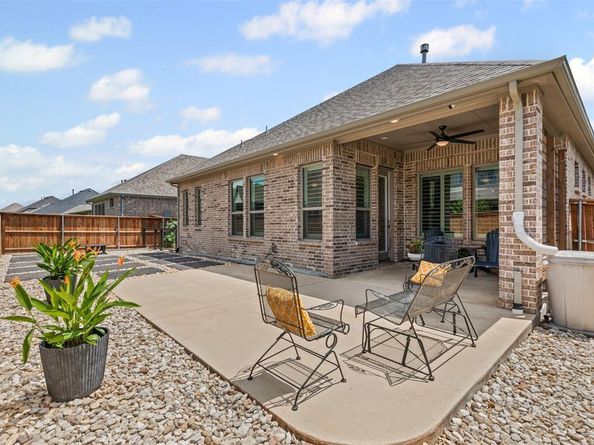 1723  Ellington Drive , Celina Texas 75009