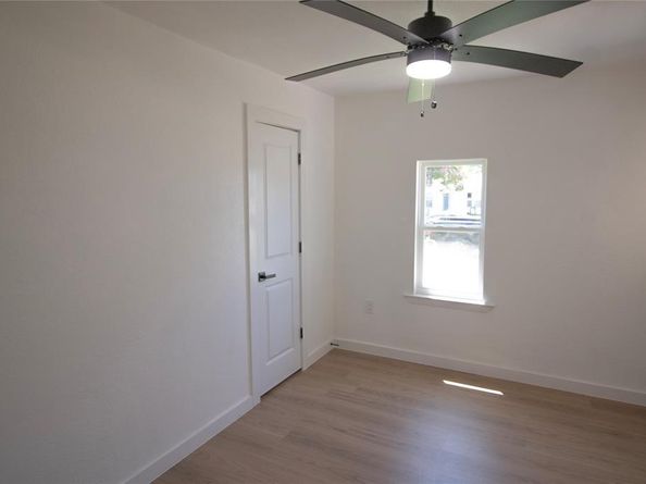 501  Paul Street , Garland Texas 75043