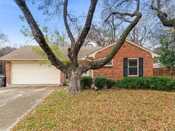 3245  Myra Lane 