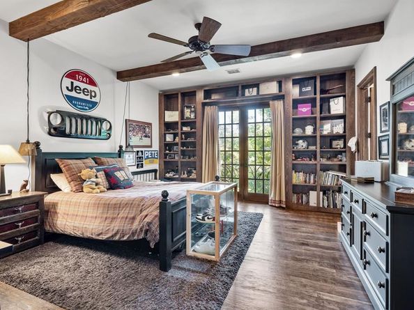 14917  Lake Forest Drive , Addison Texas 75254