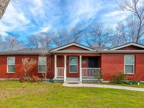 1333 S Pine Street , Grapevine Texas 76051