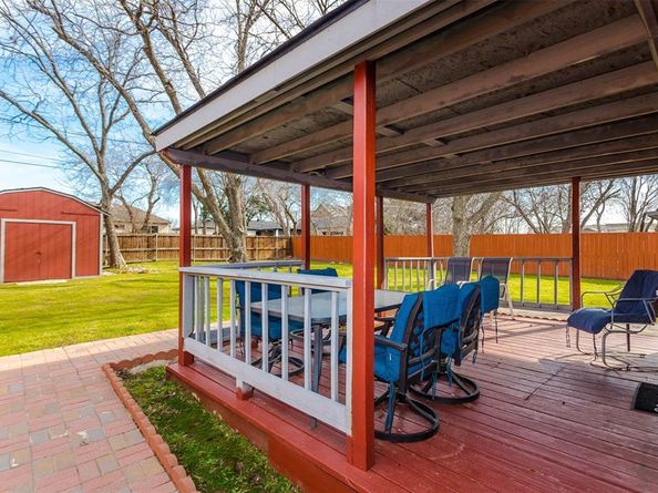 1333 S Pine Street , Grapevine Texas 76051