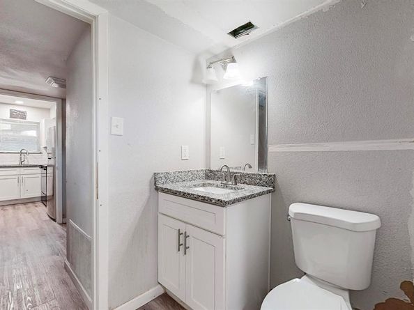 1772  Belshire Court , Fort Worth Texas 76140
