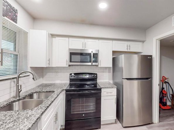 1772  Belshire Court , Fort Worth Texas 76140