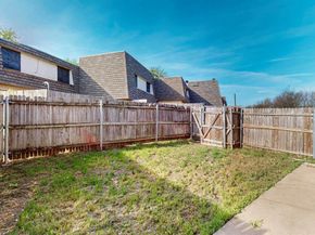 1772  Belshire Court , Fort Worth Texas 76140