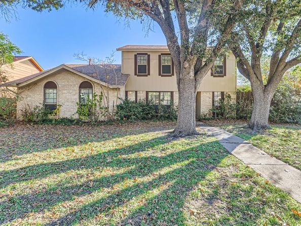 303  Trailridge Drive , Richardson Texas 75081