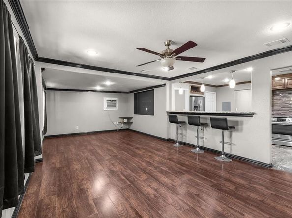 1520  Barcus Circle , Fort Worth Texas 76134