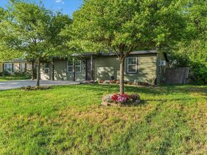1520  Barcus Circle , Fort Worth Texas 76134