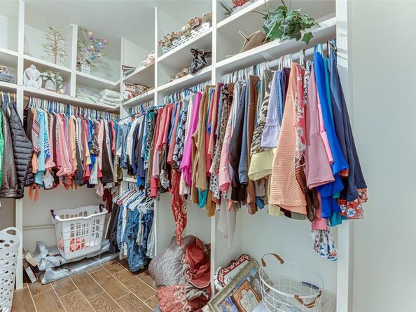 4402  Running Brook Drive , Rowlett Texas 75088