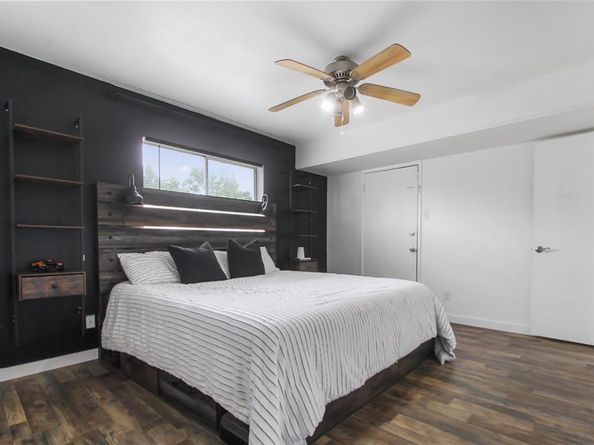 917  Park East Circle , Garland Texas 75043
