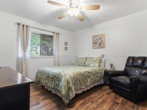 917  Park East Circle , Garland Texas 75043