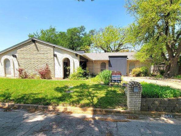 15642  Overmead Circle , Dallas Texas 75248
