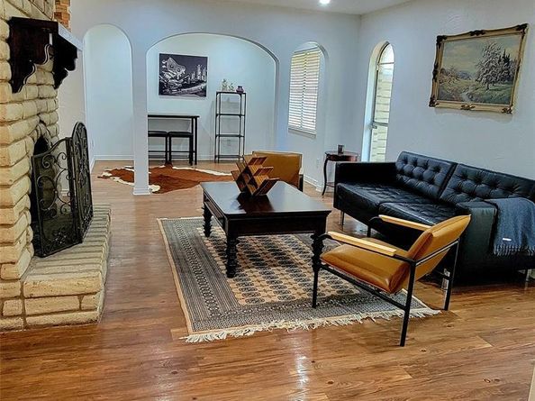 15642  Overmead Circle , Dallas Texas 75248