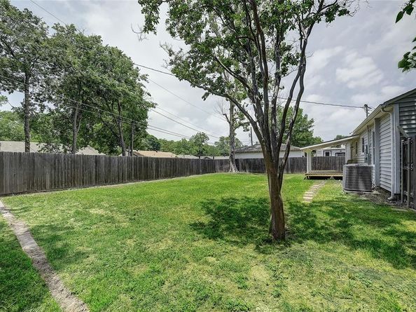 1601  Elizabeth Drive , Garland Texas 75042