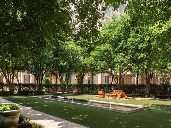 2525 N Pearl Street  1704, Dallas Texas 75201