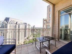 2525 N Pearl Street  1704, Dallas Texas 75201