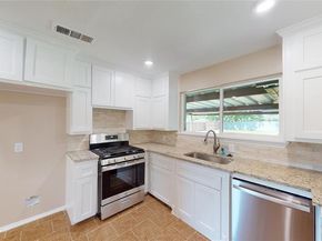 3201  Lakeland Street , Fort Worth Texas 76111