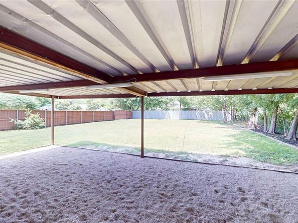3201  Lakeland Street , Fort Worth Texas 76111