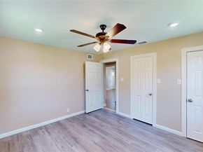 3201  Lakeland Street , Fort Worth Texas 76111
