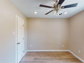 3201  Lakeland Street , Fort Worth Texas 76111
