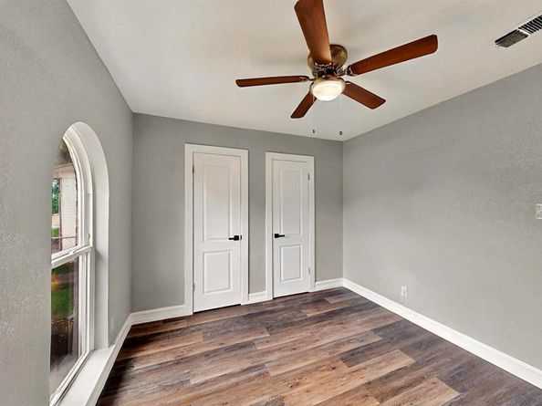 6912  Griggs Street , Forest Hill Texas 76140