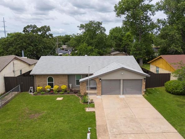 6912  Griggs Street , Forest Hill Texas 76140