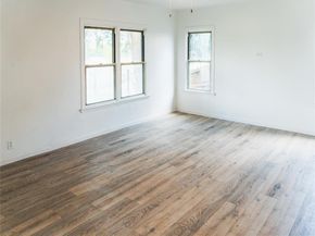 2734  Burchill Road , Fort Worth Texas 76105