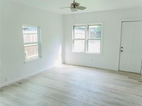 2734  Burchill Road , Fort Worth Texas 76105